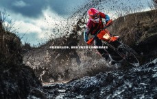 九游体育官网：中超保级战云密布，副班长深陷泥潭 七队殊死搏杀求生